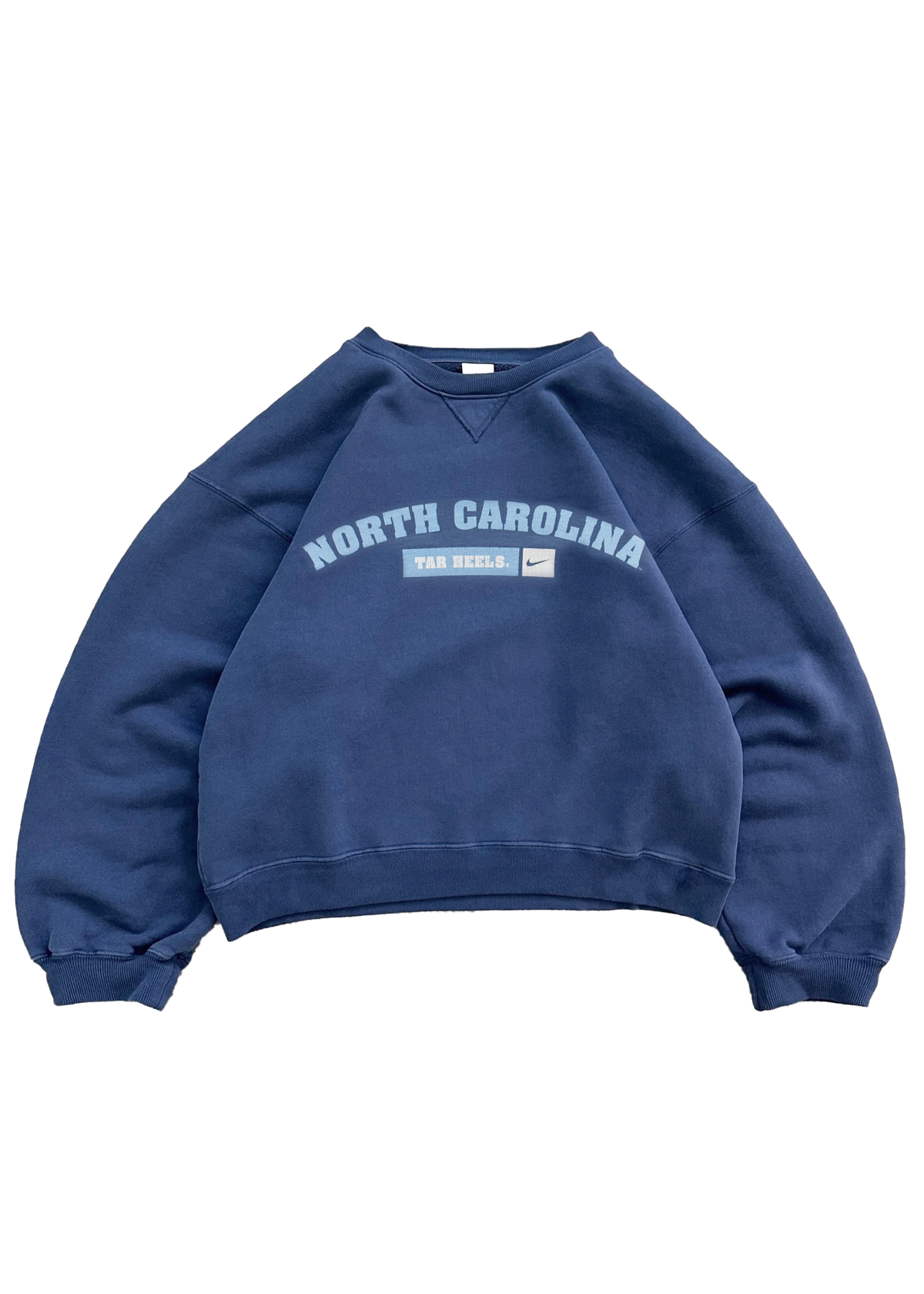 UNC VINTAGE SWEATER