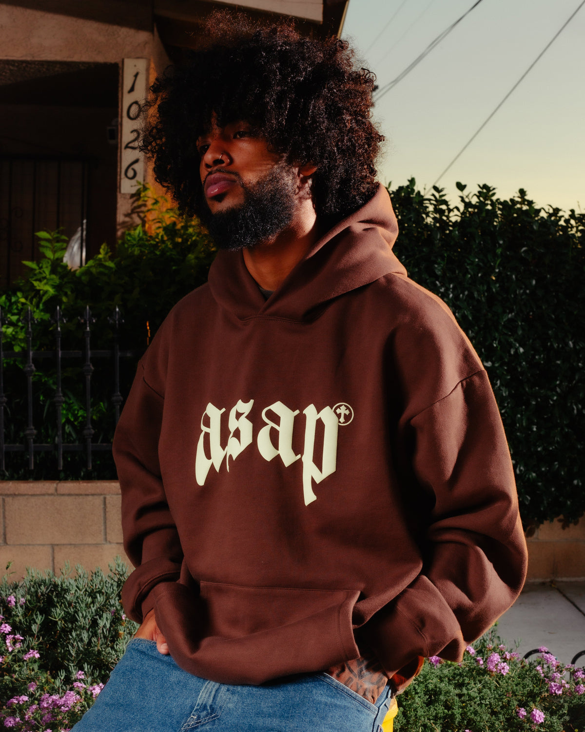 SWEAT À CAPUCHE MARRON ASAP